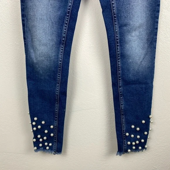 Sold 💕 - Picture 2 of 14